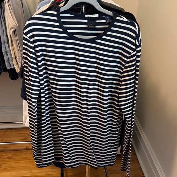 Scotch & Soda Men's Long Sleeve Navy and White Striped Tee - Picture 1 of 2